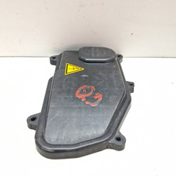 TAMPA VEDAÇÃO FAROL DIREITO AUDI Q3 1.4 2015 A 2019