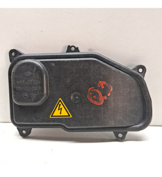 TAMPA VEDAÇÃO FAROL DIREITO AUDI Q3 1.4 2015 A 2019