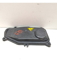 TAMPA VEDAÇÃO FAROL DIREITO AUDI Q3 1.4 2015 A 2019