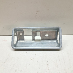 SUPORTE MAÇANETA BOTÃO TAMPA TRASEIRA AUDI Q3 1.4 2015 A 19