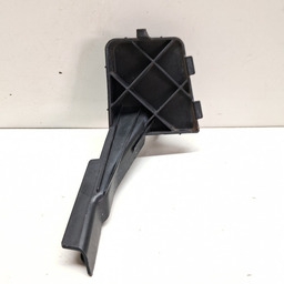 ACABAMENTO ANTIFURTO AUDI Q3 1.4 2015 2016 2017 2018 2019 