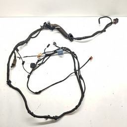 CHICOTE TAMPA TRASEIRA AUDI Q3 1.4 2015 A 2019 8U0971148CH