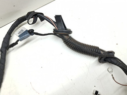 CHICOTE TAMPA TRASEIRA AUDI Q3 1.4 2015 A 2019 8U0971147T