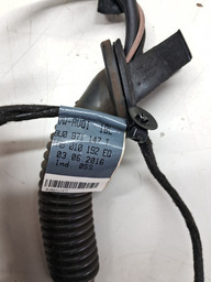 CHICOTE TAMPA TRASEIRA AUDI Q3 1.4 2015 A 2019 8U0971147T