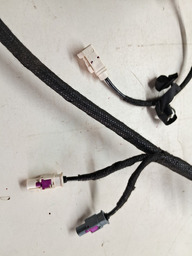 CHICOTE TAMPA TRASEIRA AUDI Q3 1.4 2015 A 2019 8U0971147T