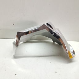 MOLDURA ACABAMENTO FAROL MILHA DIR AUDI Q3 2015 A 2019