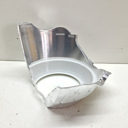 MOLDURA ACABAMENTO FAROL MILHA DIR AUDI Q3 2015 A 2019