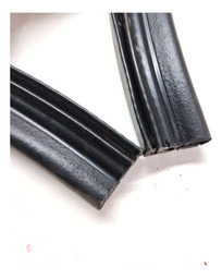 BORRACHA CHURRASQUEIRA AUDI Q3 1.4 2015 A 2019