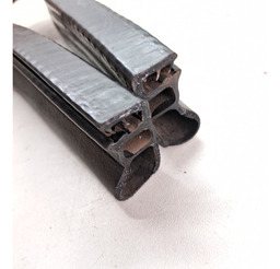 BORRACHA CHURRASQUEIRA AUDI Q3 1.4 2015 A 2019