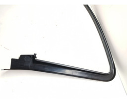 CANALETA INTERNA DIANTEIRA ESQUERDA AUDI Q3 1.4 2015 A 2019