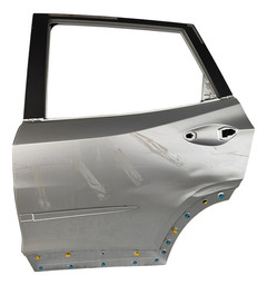 Porta Traseira Esquerda Gm Tracker 2023/2024 Com Avaria