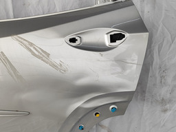 PORTA TRASEIRA ESQUERDA TRACKER 2020 2022 2023/..AVARIA 