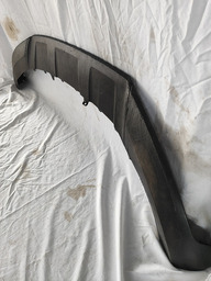 APLIQUE INFERIOR PARA CHOQUE DIANTEIRO AUDI Q3 17/19 DETALHE