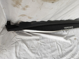 ESTRIBO LATERAL GM TRACKER 1.0 TURBO 2023/2024 COM DETALHE