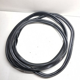 Borracha Tampa Traseira Audi Q3 Tsfi 2015 A 2019