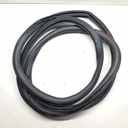 BORRACHA PORTA DIANTEIRA DIREITA (CARROCERIA) RENEGADE 2016/