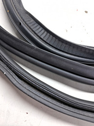 BORRACHA TAMPA TRASEIRA JEEP RENEGADE 2016 2017/