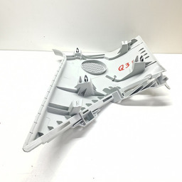 ACABAMENTO COLUNA DIREITA PORTA MALAS AUDI Q3 TSFI 2015 A 19