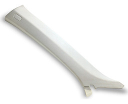 Acabamanto Coluna Dianteira Esquerda Audi Q3 2015 A 2019