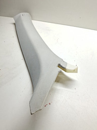 ACABAMENTO COLUNA DIANTEIRA DIREITA AUDI Q3 2015 A 2019