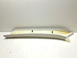 ACABAMENTO COLUNA DIANTEIRA DIREITA AUDI Q3 2015 A 2019