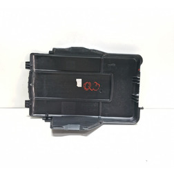 TAMPA CAIXA BATERIA Q3 TIGUAN JETTA PASSAT 2015 A 2019 DETAL