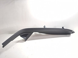 ACABAMENTO DIREITO COLUNA BANCO TRASEIRO AUDI Q3 2015 A 2019