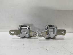 PAR DOBRADIÇAS PORTA DIANTEIRA DIREITA TRACKER 1.0 2023 2024