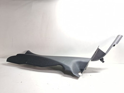 ACABAMENTO COLUNA BANCO TRASEIRO ESQUERDO AUDI Q3 2015 A 19