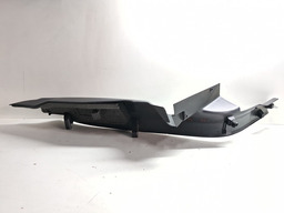 ACABAMENTO COLUNA BANCO TRASEIRO ESQUERDO AUDI Q3 2015 A 19