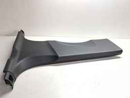 ACABAMENTO INFERIOR COLUNA B DIREITO AUDI Q3 TSFI 2015 A 19