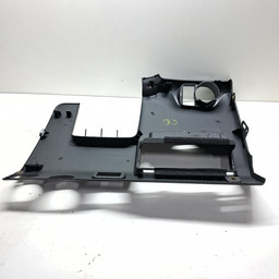 MOLDURA INFERIOR PAINEL ESQUERDO AUDI Q3 TSFI 2015 A 2019