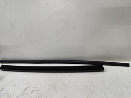 PESTANA PORTA TRASEIRA DIREITA EXT. TRACKER 2020 2021 2022/