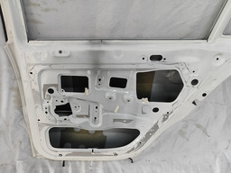 PORTA TRASEIRA DIREITA GOL VOYAGE G5 G6 G7 G8 08 A  23 AVARI