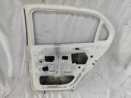 PORTA TRASEIRA DIREITA GOL VOYAGE G5 G6 G7 G8 08 A  23 AVARI