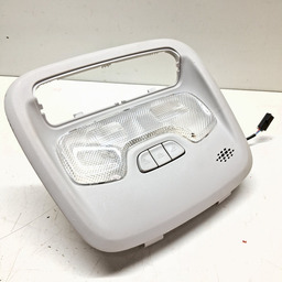 LUZ CORTESIA DIANTEIRA CHEVROLET TRACKER 1.0 2020 A 2024