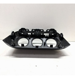 MOLDURA COMANDO AR CONDICIONADO TRACKER 2020 2021 2022/