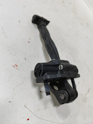 LIMITADOR PORTA TRASEIRA DIREITA TRACKER 2020 2021 2022/