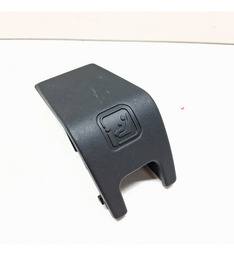 TAMPA ACABAMENTO ISOFIX CHEVROLET TRACKER 2020/