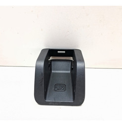 ACABAMENTO TRASEIRO ISOFIX TRACKER 2020/ 