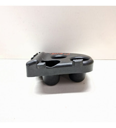 SUPORTE PARACHOQUE TRAS DIREITO CHEVROLET TRACKER 2020 A 24