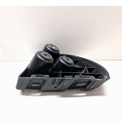 SUPORTE PARACHOQUE TRAS DIREITO CHEVROLET TRACKER 2020 A 24