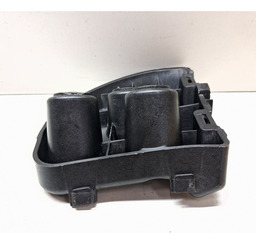 SUPORTE PARACHOQUE TRAS DIREITO CHEVROLET TRACKER 2020 A 24