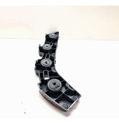 GUIA PARACHOQUE TRASEIRO DIREITO CHEVROLET TRACKER 2020 A 24