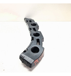 GUIA PARACHOQUE TRASEIRO DIREITO CHEVROLET TRACKER 2020 A 24