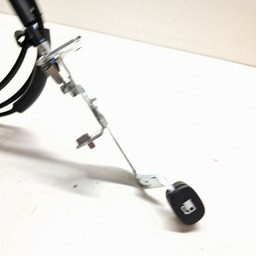 CABO ALAVANCA ABERTURA PORTINHOLA GM  TRACKER 2020 A 2024