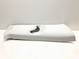 ACABAMENTO SUPERIOR DIREITO COLUNA CENTRAL TRACKER 2020 A 24