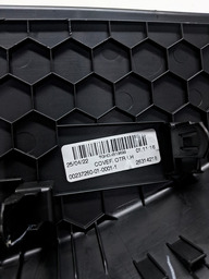 ACABAMENTO LATERAL ESQUERDO PAINEL GM TRACKER 2020 A 2024