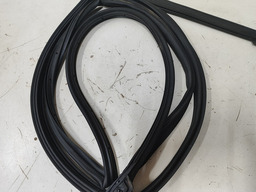 BORRACHA GUARNIÇÃO TRACKER 1.0 TURBO 2023/2024