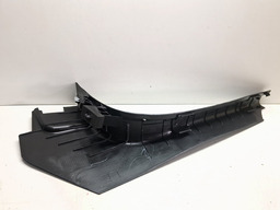 SOLEIRA PORTA DIANTEIRA ESQUERDA CHEVROLET TRACKER 2020 A 24